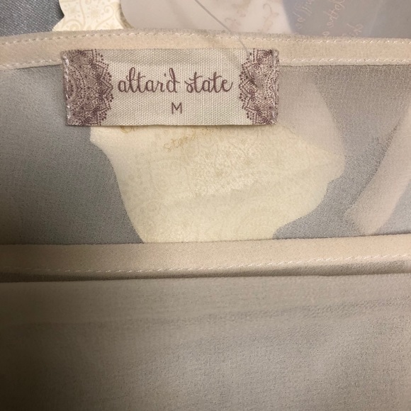 Cream Ruffle Blouse - Picture 6 of 6